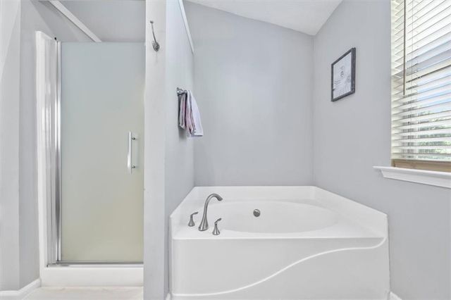 4266 Cabretta SE Drive, Smyrna, GA 30080