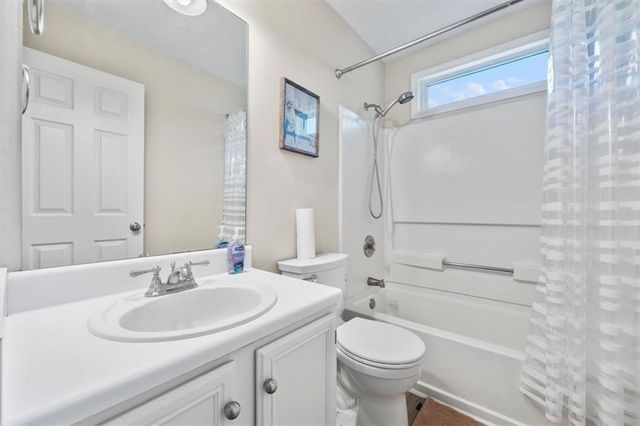 4266 Cabretta SE Drive, Smyrna, GA 30080