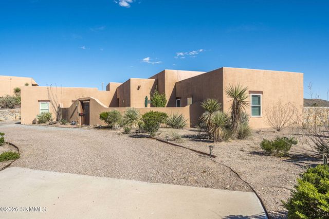 3250 Majestic Ridge, Las Cruces, NM 88011