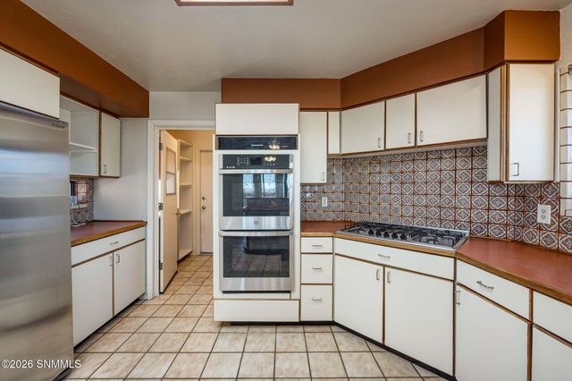 3250 Majestic Ridge, Las Cruces, NM 88011