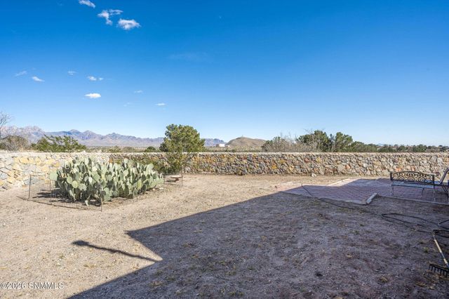 3250 Majestic Ridge, Las Cruces, NM 88011
