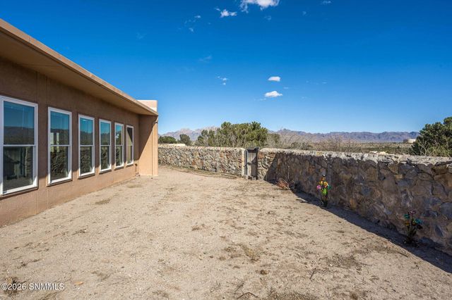 3250 Majestic Ridge, Las Cruces, NM 88011