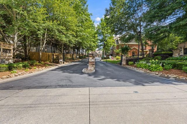 2810 Darby Street NE, Atlanta, GA 30319