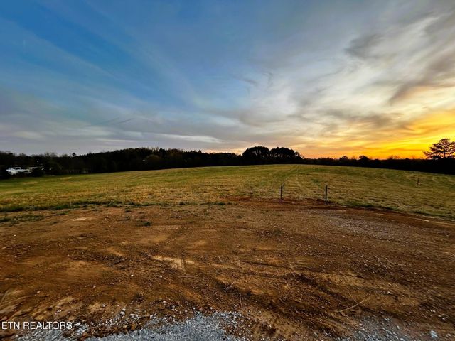 3 Lamontville Rd, Decatur, TN 37322