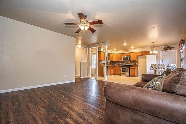 1425 NW 103rd Street, Oklahoma City, OK 73114