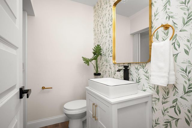 1836 Marshall Avenue, Saint Paul, MN 55104