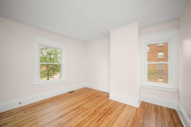 1836 Marshall Avenue, Saint Paul, MN 55104