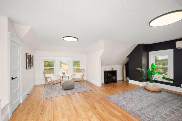 1836 Marshall Avenue, Saint Paul, MN 55104