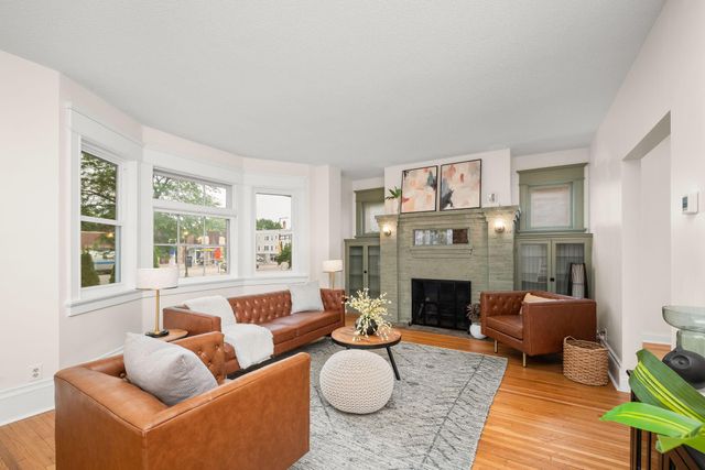 1836 Marshall Avenue, Saint Paul, MN 55104