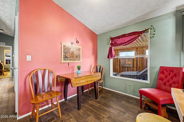 7308 E JUANITA Avenue, Mesa, AZ 85209