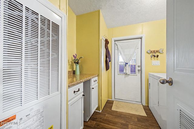 7308 E JUANITA Avenue, Mesa, AZ 85209