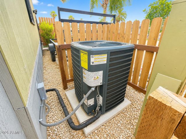 7308 E JUANITA Avenue, Mesa, AZ 85209
