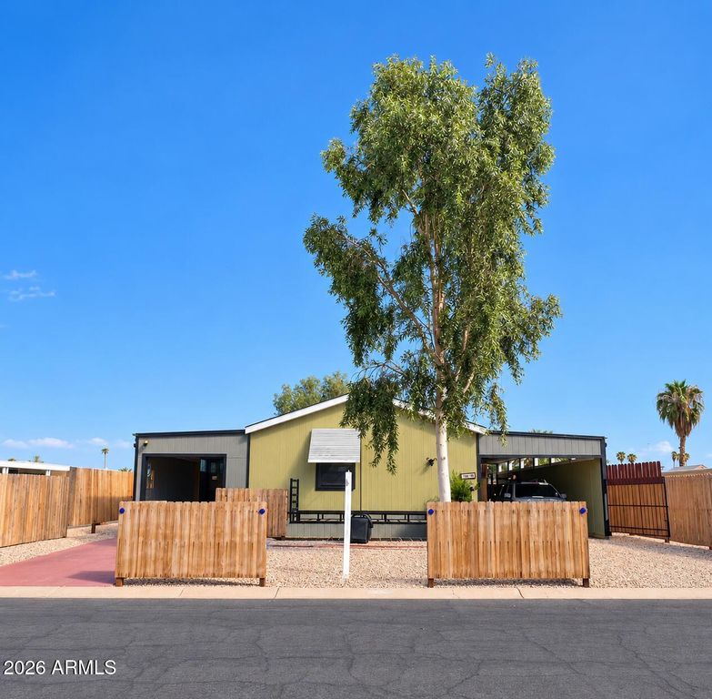 7308 E JUANITA Avenue, Mesa, AZ 85209
