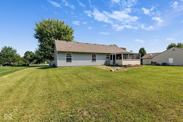 5153 Pine Hill Drive, Noblesville, IN 46062