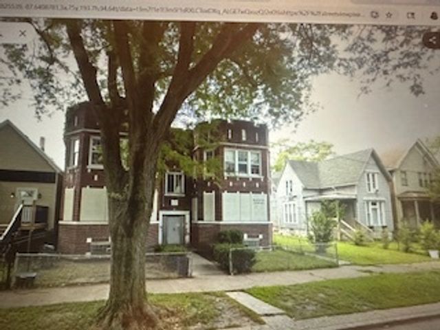 621 W 61st Place, Chicago, IL 60621