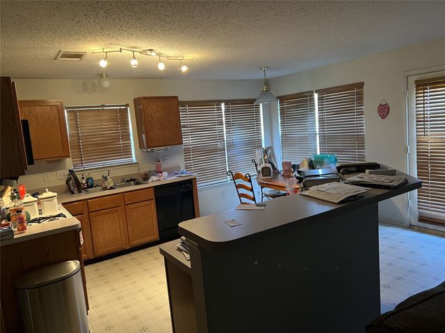 726 Cedarwood Drive, Cedar Hill, TX 75104