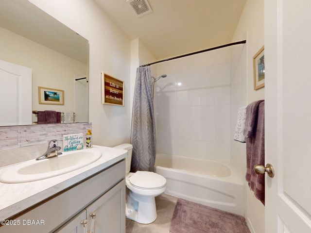 918 Noble, New Smyrna Beach, FL 32168