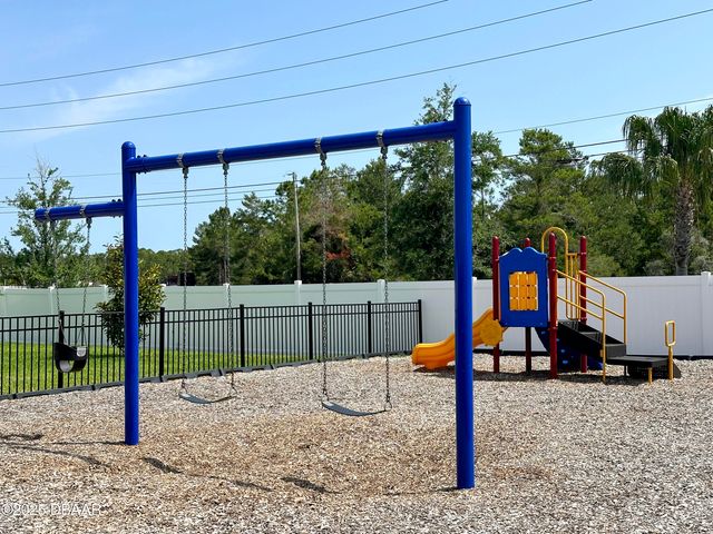 918 Noble, New Smyrna Beach, FL 32168