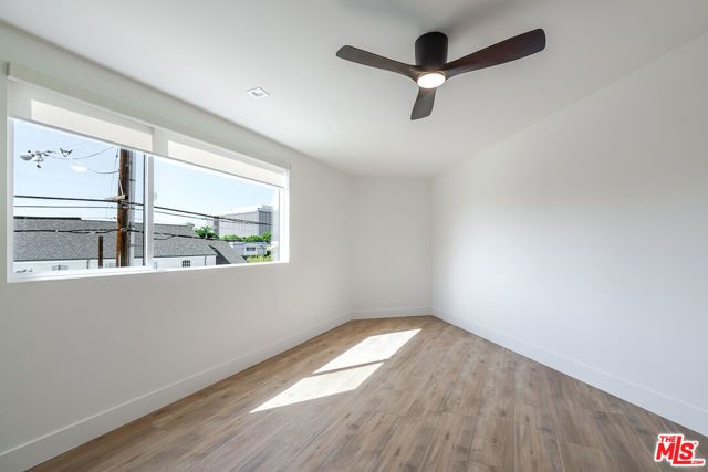 12425 Texas Avenue 22, Los Angeles, CA 90025