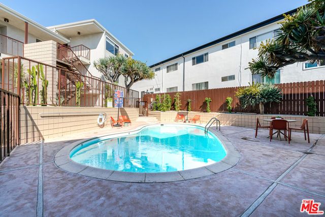 12425 Texas Avenue 22, Los Angeles, CA 90025