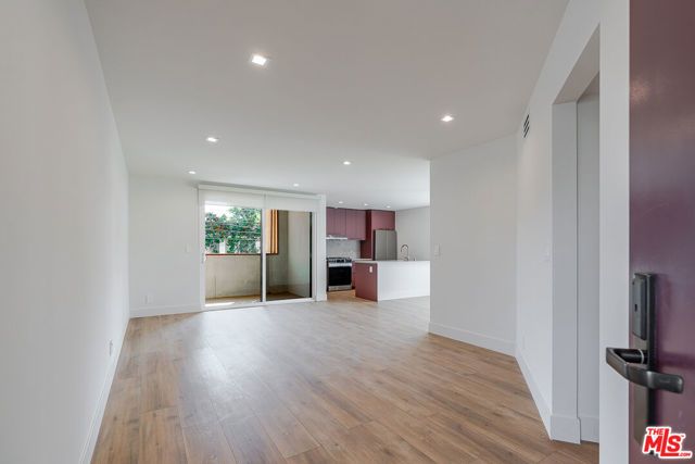 12425 Texas Avenue 22, Los Angeles, CA 90025