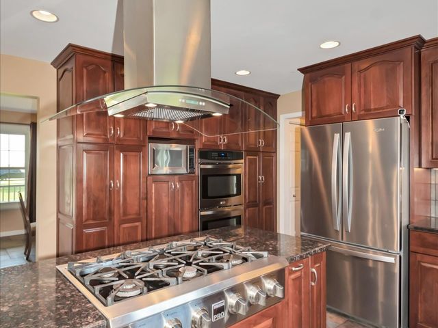 11460 W Bruns Road, Manhattan, IL 60442