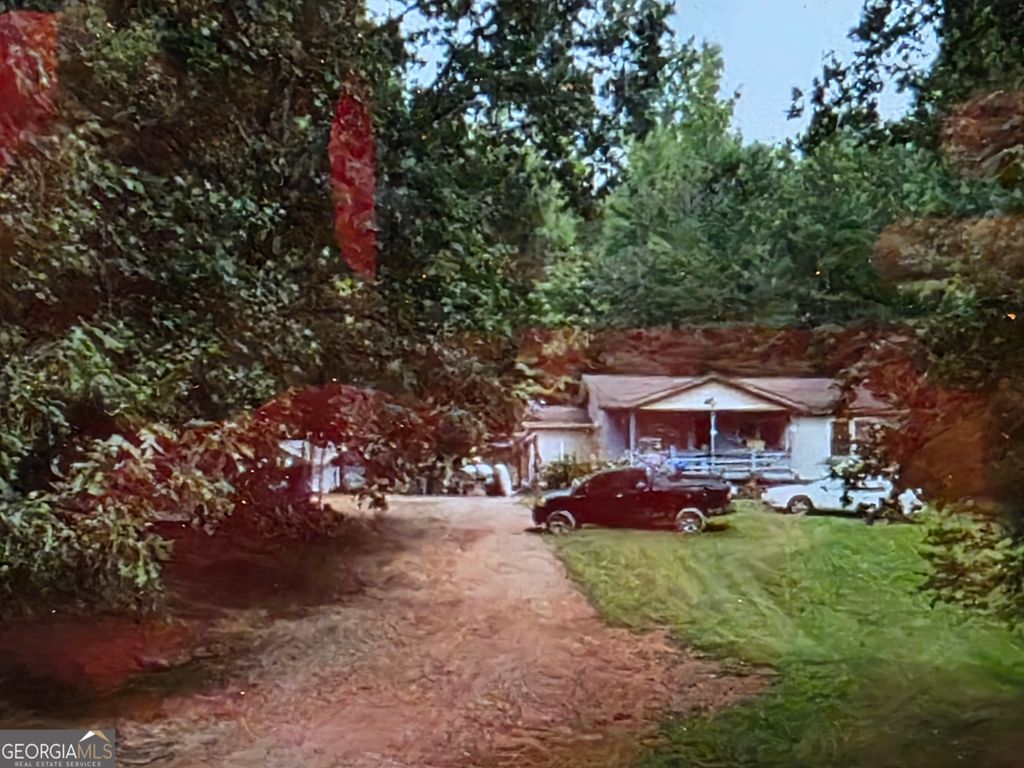 1021 Black Road, Cleveland, GA 30528