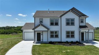 27304 Acacia Drive, Lee's Summit, MO 64086