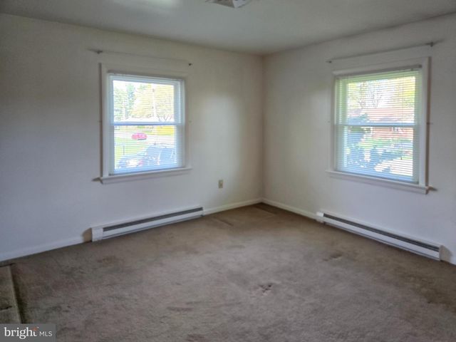 2382 SPRUCE ST, Manheim, PA 17545