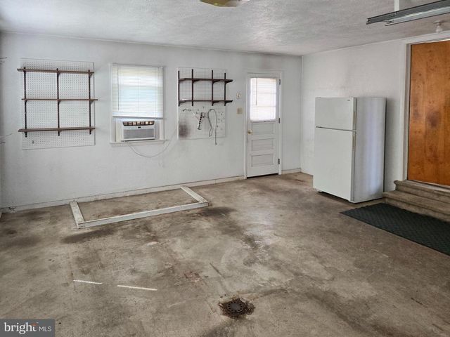 2382 SPRUCE ST, Manheim, PA 17545