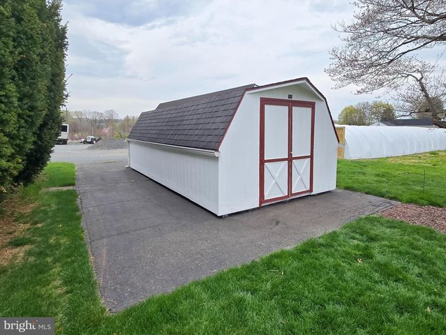 2382 SPRUCE ST, Manheim, PA 17545