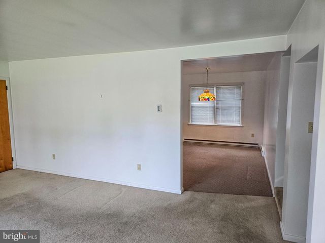 2382 SPRUCE ST, Manheim, PA 17545