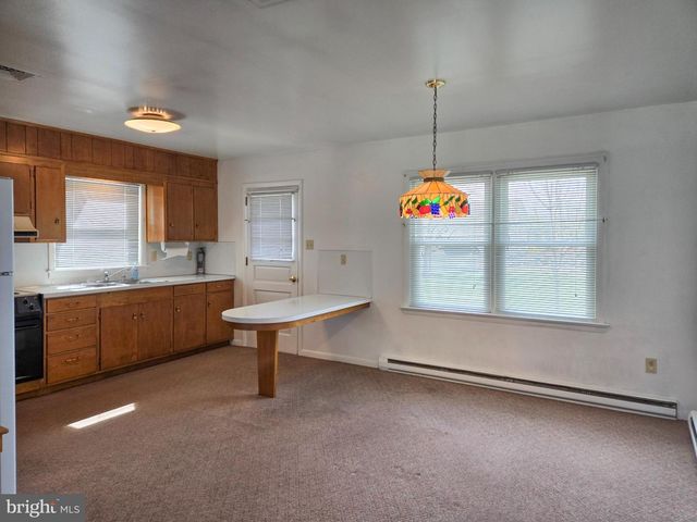 2382 SPRUCE ST, Manheim, PA 17545