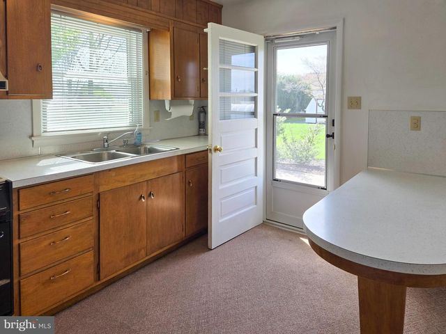 2382 SPRUCE ST, Manheim, PA 17545