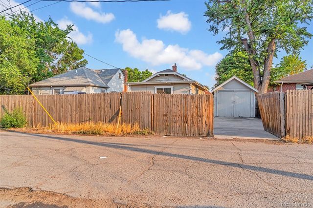 1323 8th Street, Greeley, CO 80631