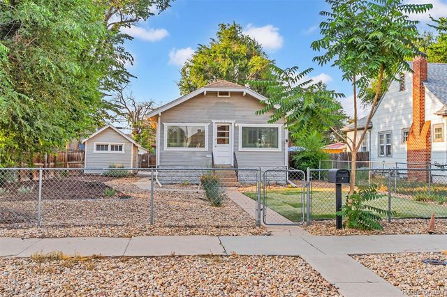 1323 8th Street, Greeley, CO 80631
