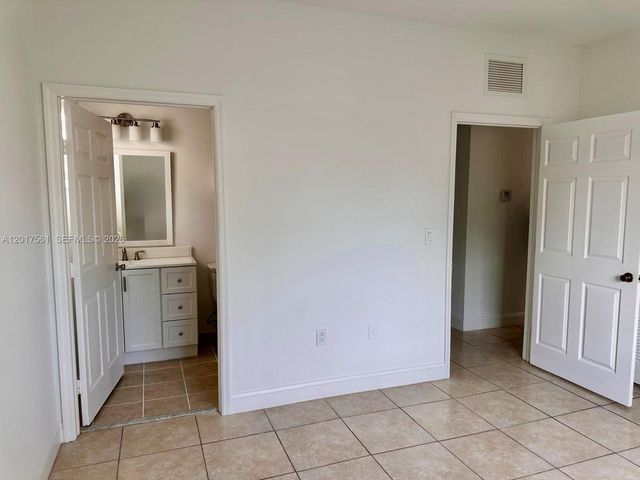 2301 Wilson St A, Hollywood, FL 33020