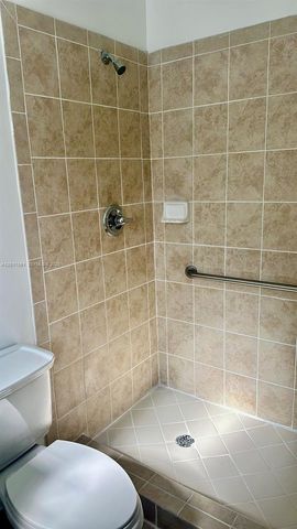 2301 Wilson St A, Hollywood, FL 33020