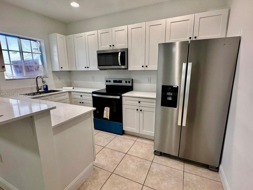 2301 Wilson St A, Hollywood, FL 33020