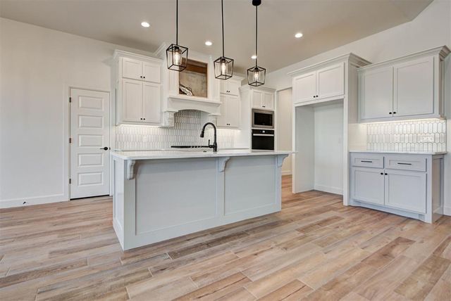 624 Manzano Drive, Norman, OK 73071