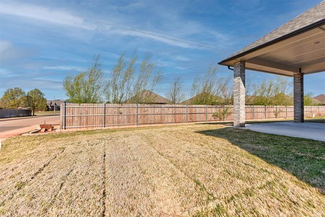 624 Manzano Drive, Norman, OK 73071