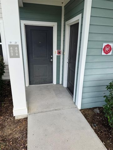 2460 ANN ROU ROAD 606, Tavares, FL 32778