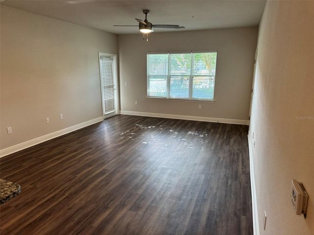 2460 ANN ROU ROAD 606, Tavares, FL 32778