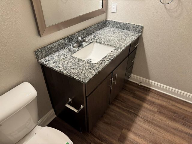 2460 ANN ROU ROAD 606, Tavares, FL 32778