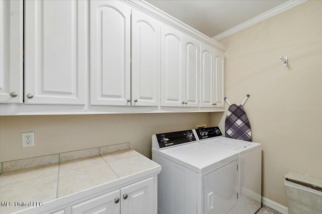 153 Baileys Ridge Circle, Clinton, MS 39056