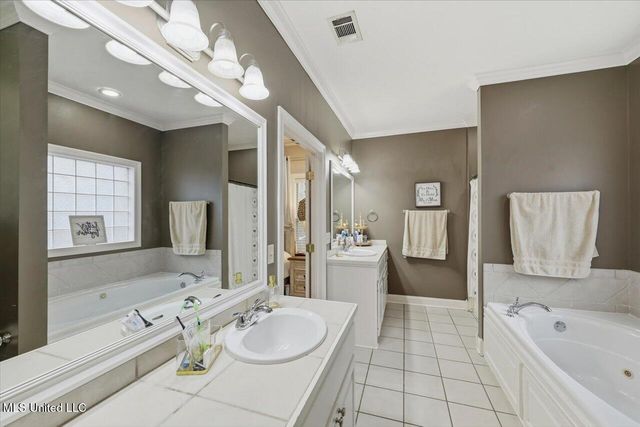 153 Baileys Ridge Circle, Clinton, MS 39056