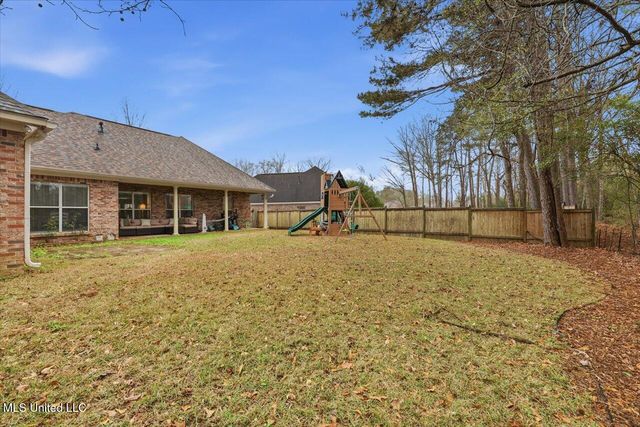 153 Baileys Ridge Circle, Clinton, MS 39056