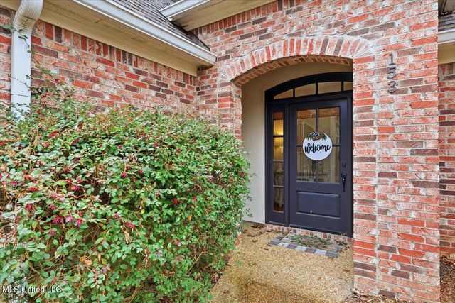 153 Baileys Ridge Circle, Clinton, MS 39056