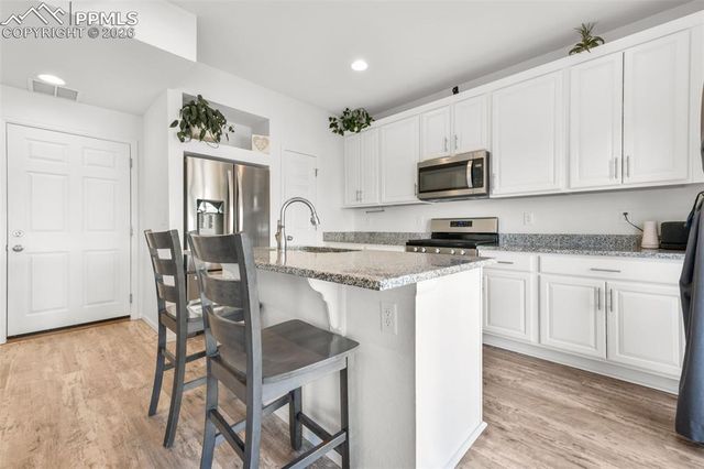 9666 Lone Oak Lane, Colorado Springs, CO 80927