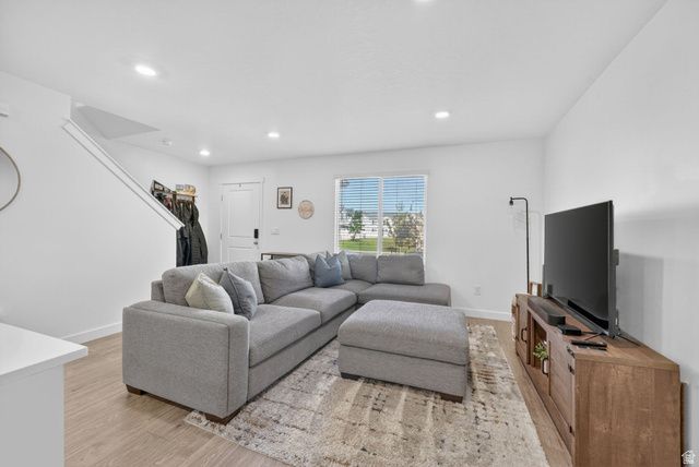 423 N NORTHSHORE DR, Saratoga Springs, UT 84045